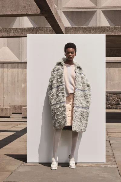 Look 9